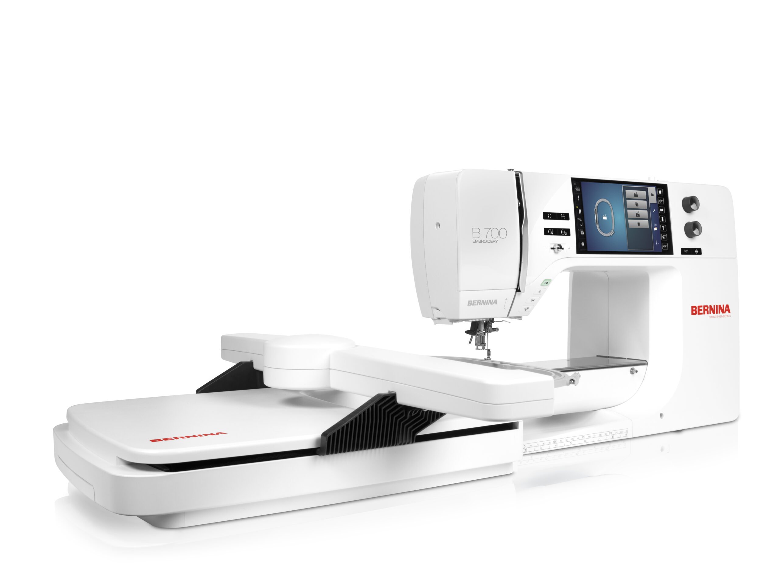 bernina-700-atelier_30261646954_o